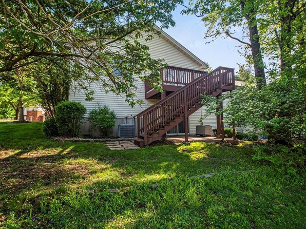12952 Autumn View Dr, Saint Louis, MO 63146