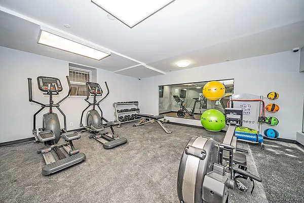 Rented by Level Group | media 33