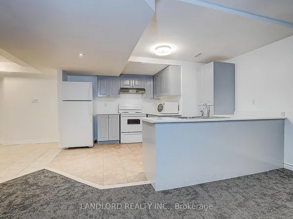 8 Wood Dale Rd, Vaughan, ON L4K 5S8