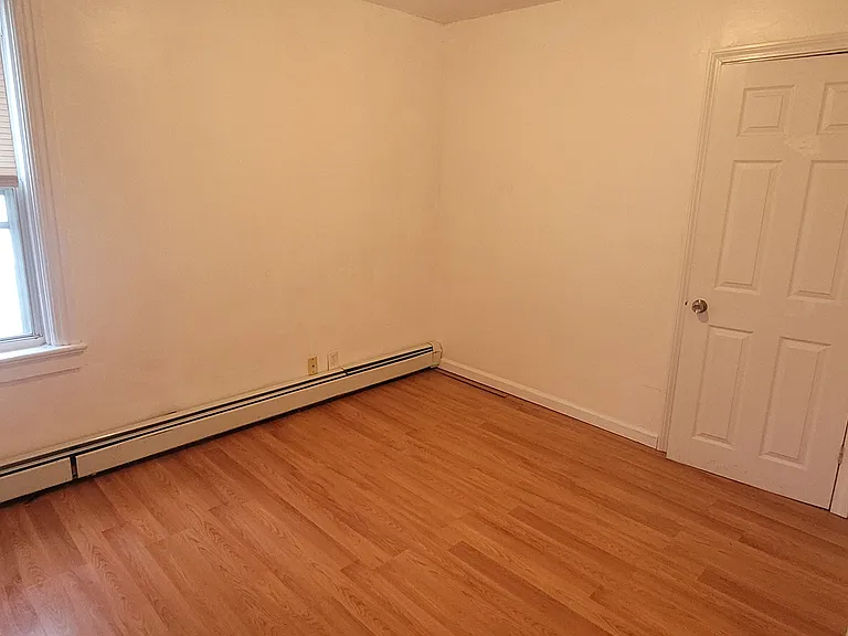 9 Erastus St #2F — Photo 2