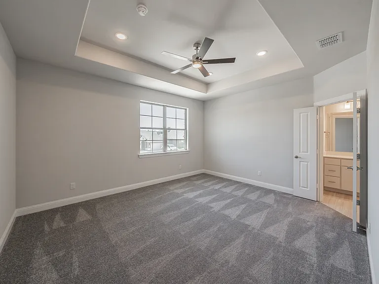 241 Gardenia Dr — Photo 40