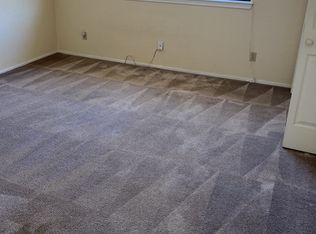 805 Carmen Dr APT C, Mount Shasta, CA 96067