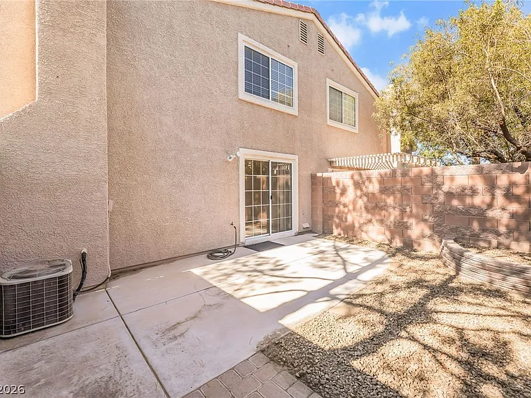 10242 Rocky Tree St — Photo 33