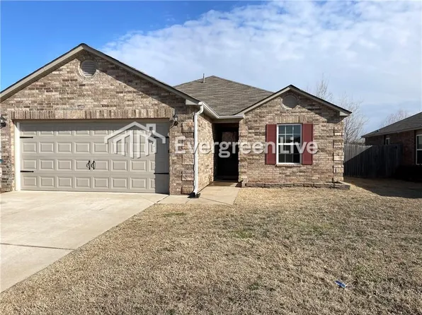 1870 Bliss Cir, Newcastle, OK 73065