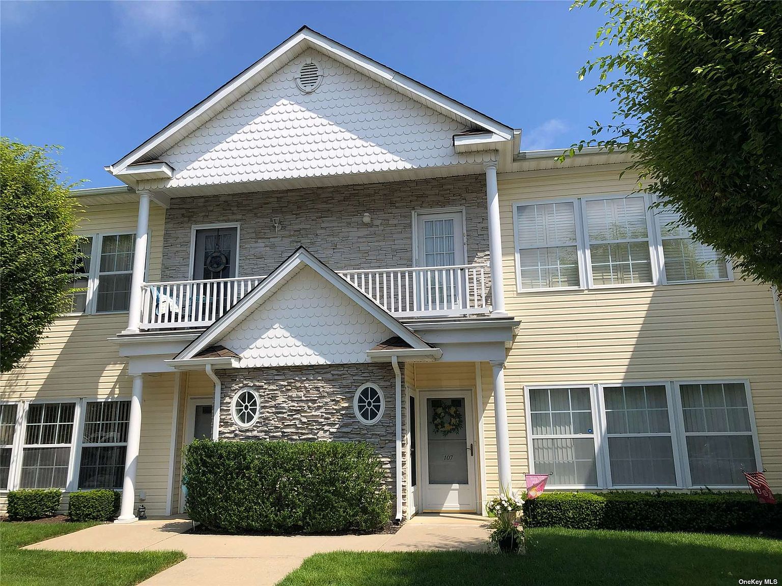 108 Narragansett Villas Drive UNIT 108, Lindenhurst, NY 11757 Zillow