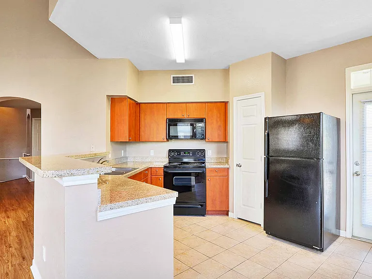 Stone Manor Apartment Homes — Photo 6