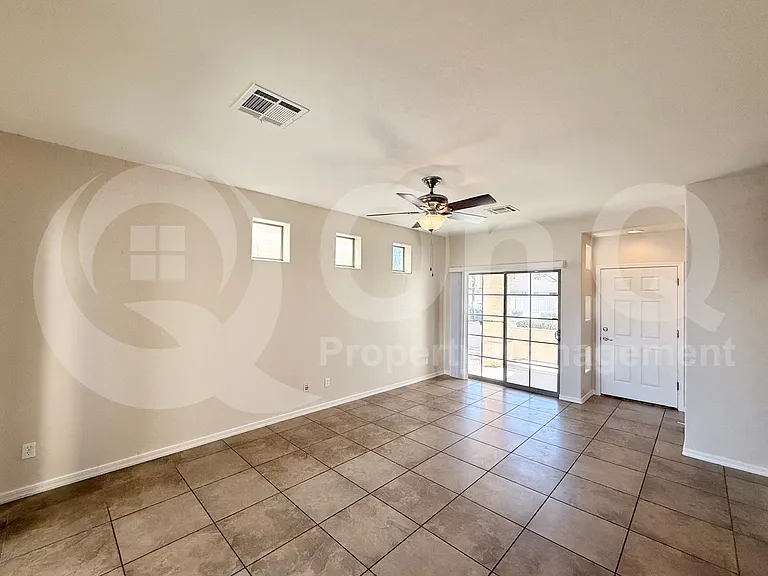 10225 W Camelback Rd #11 — Photo 13