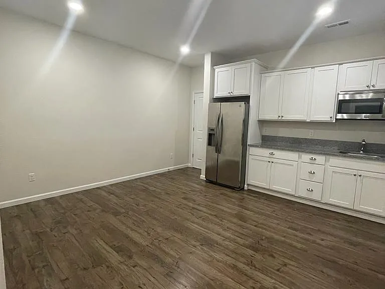 18444 139th St E — Photo 19