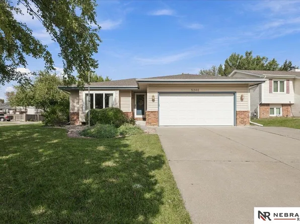 5340 NW 6th St, Lincoln, NE 68521