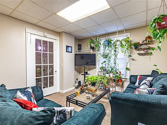 5th image of 1214 Portland Ave