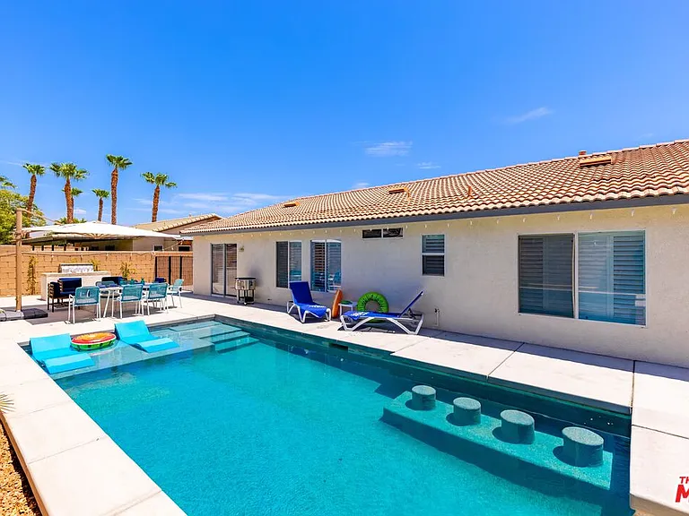 47519 Margarita St — Photo 32