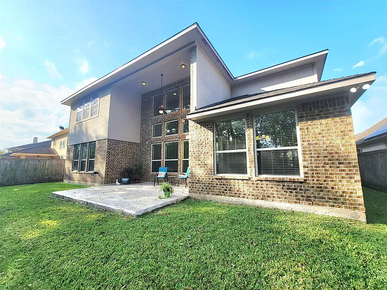 5822 Crawford Hill Ln — Photo 11