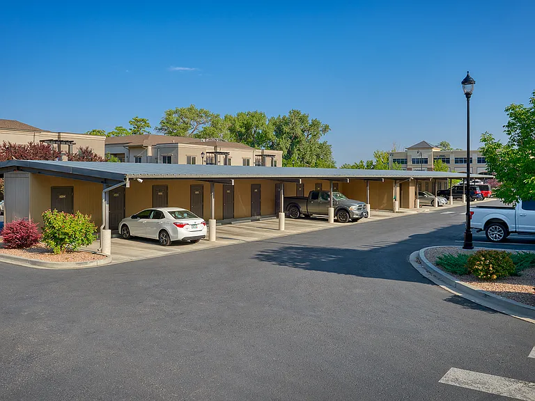 Rya Suites — Photo 8