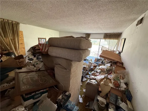 802 Bejay Pl, San Pedro, CA 90731