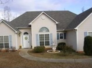 195 Happy Hollow Rd, Hampton, GA 30228