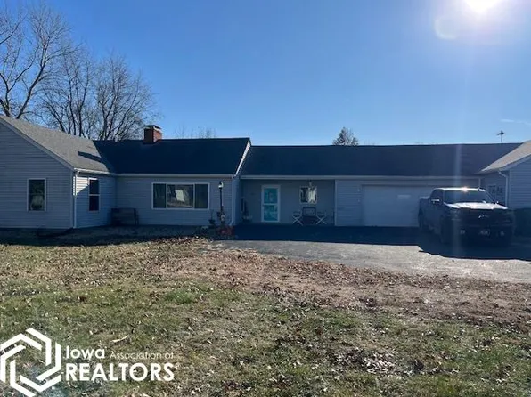 305 W Division St, Danville, IA 52623