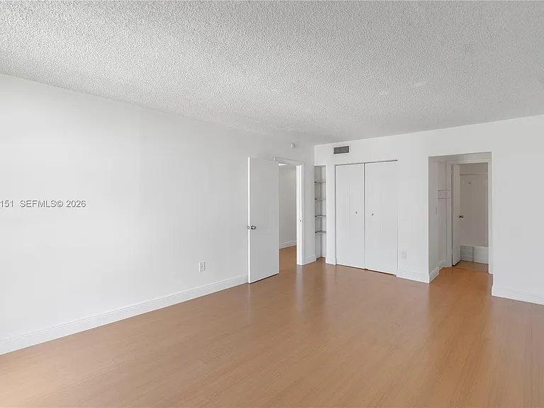 2350 NE 135th St #1202 — Photo 17