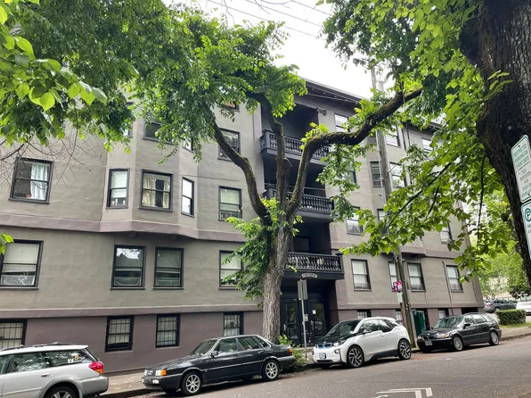 Chetopa Apartments, 1812 NW Flanders St APT 32, Portland, OR 97209