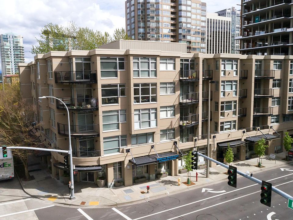 1st image of 900 108th Ave NE APT 309
