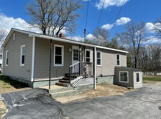 6 Pine St, Saco, ME 04072