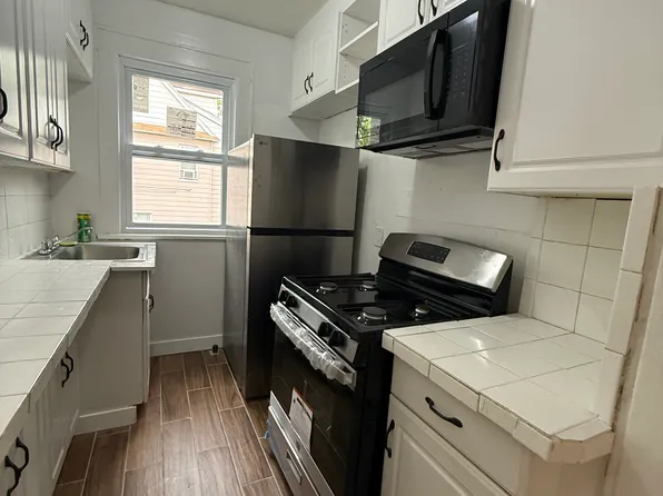 255 W Englewood Ave Floor 2, Englewood, NJ 07631