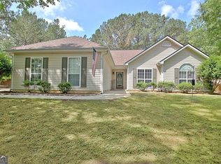 15 Riverside Pkwy, Sharpsburg, GA 30277