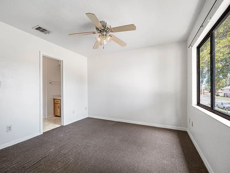 12062 Tift Cir — Photo 14