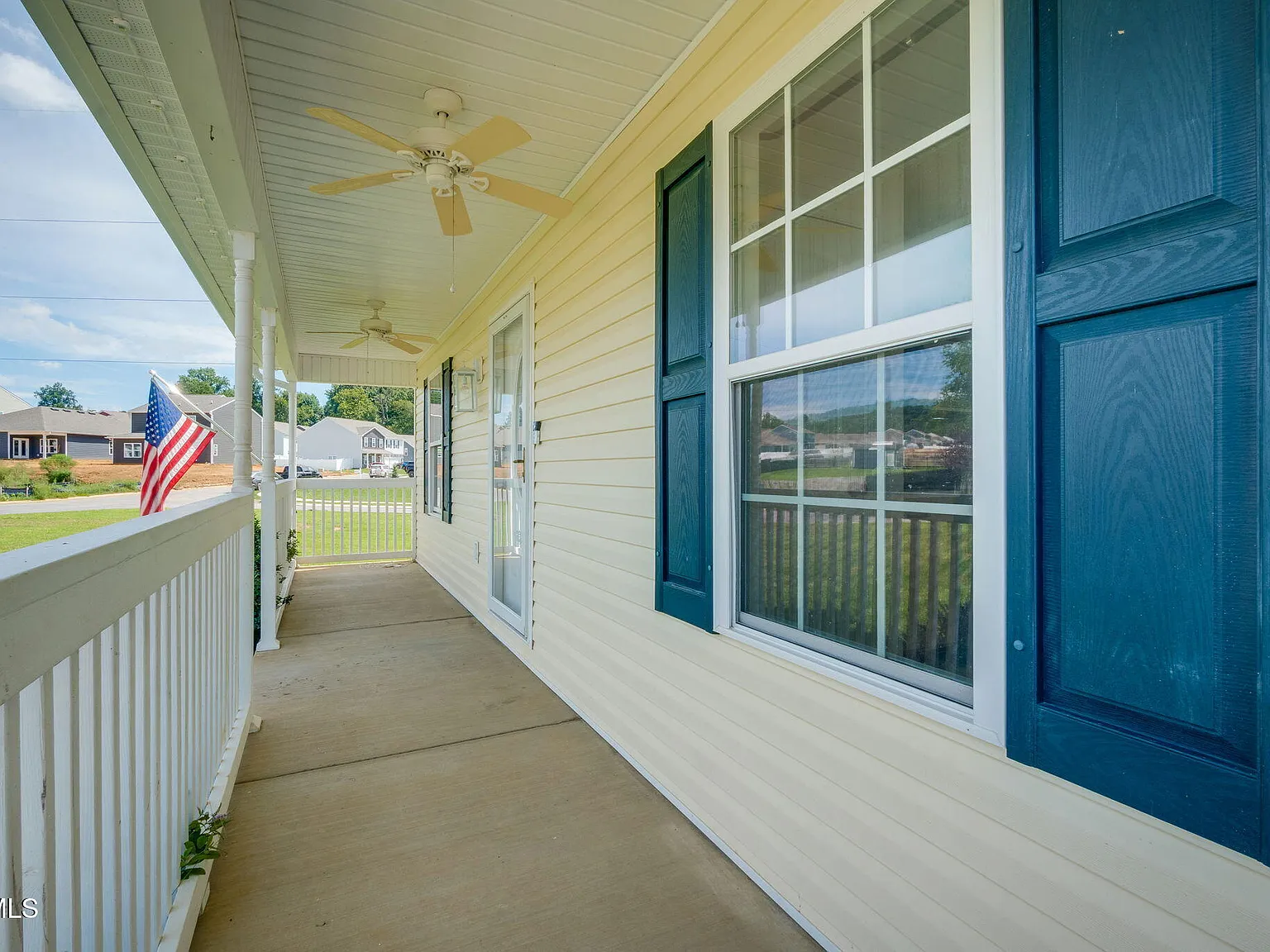 3 bed, 2.5 bath, 2000 sqft, $2,800 — Photo 4