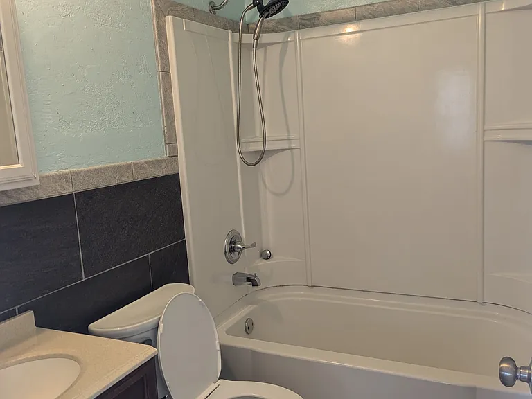 152 Daytona Ave #152 — Photo 3