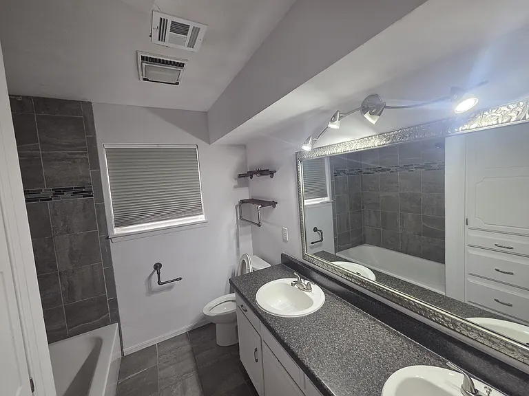 Full bathroom