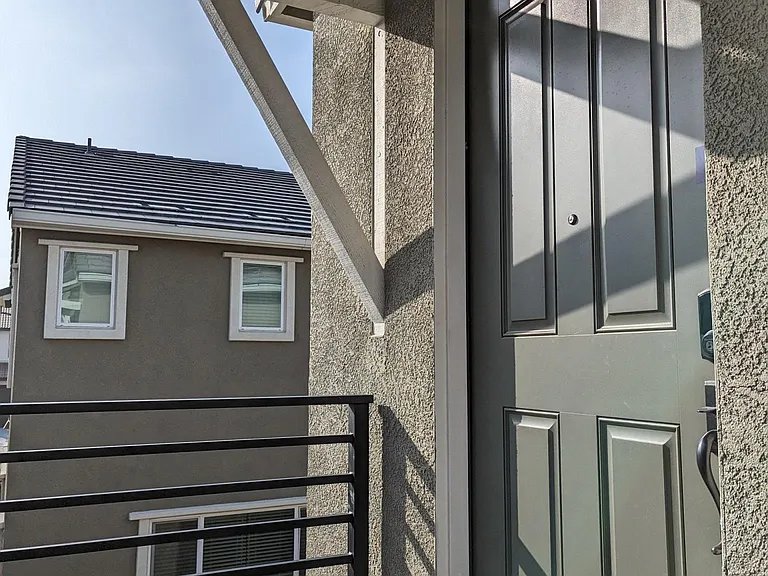 1456 S Wilshire Ave — Photo 11