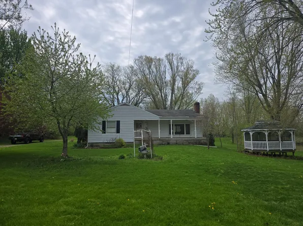 2420 Bogart Rd, Huron, OH 44839