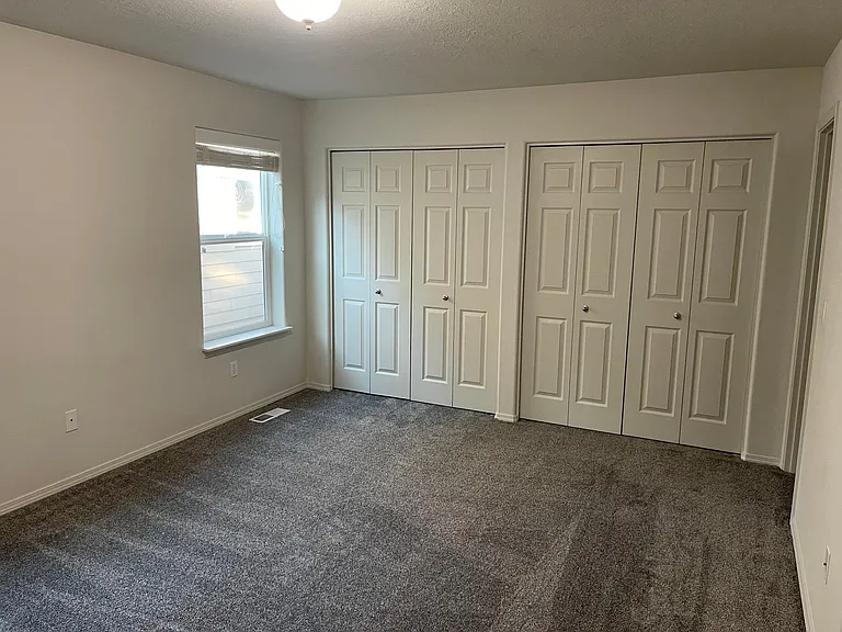 5255 Mac St SE — Photo 8
