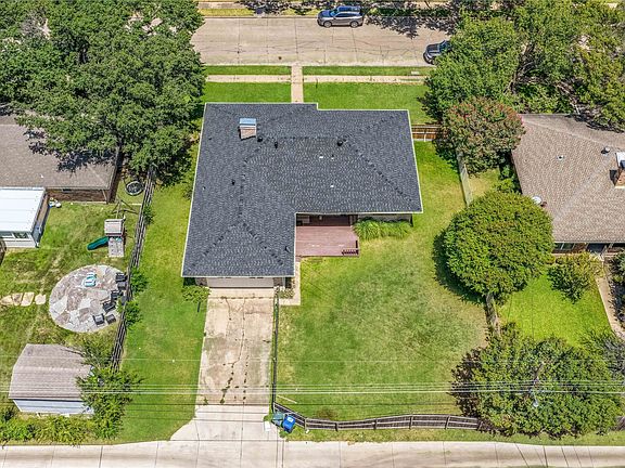 5th image of 1526 Charleston Dr