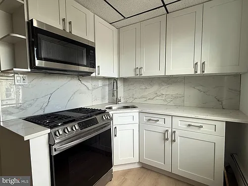 1247 Shackamaxon St #3 Photo 1