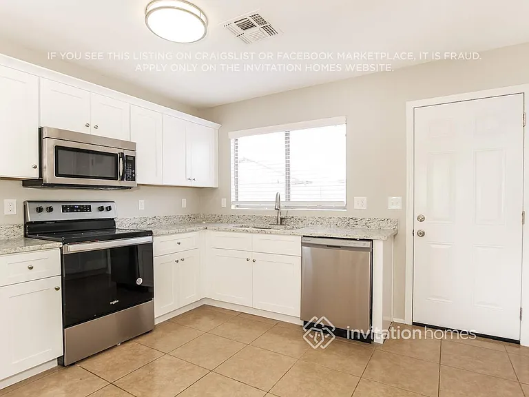 8610 W Eva St — Photo 5