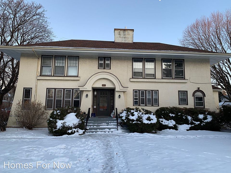 1st image of 116 Lexington Pkwy N APT 2