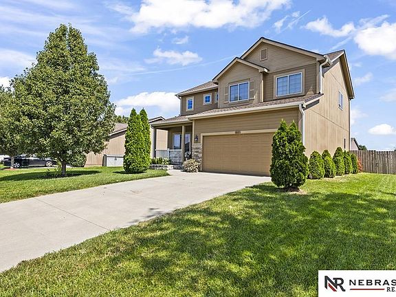 2nd image of 8609 S 69th St