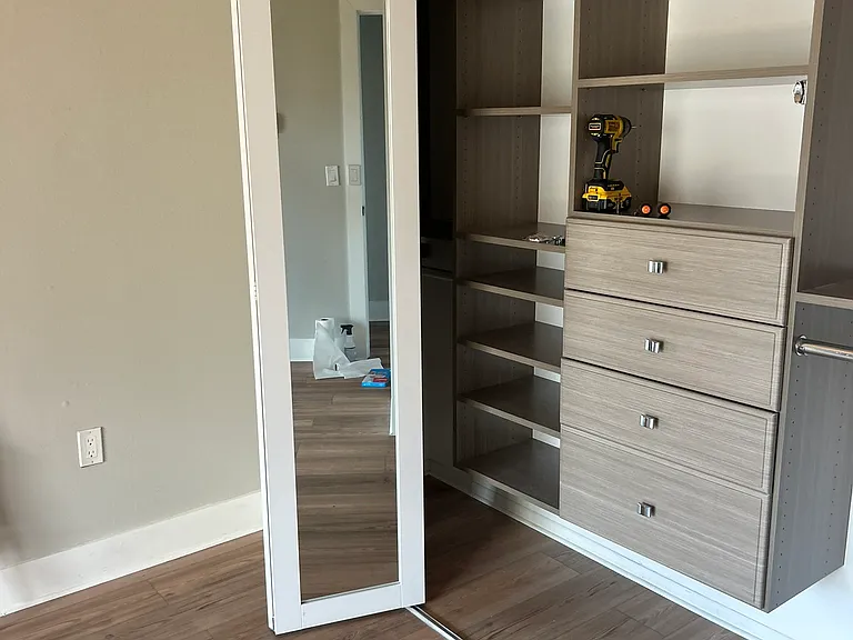 3rd Closet