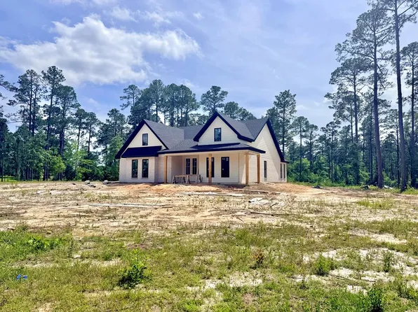 499 Cowart Holliday Rd, Poplarville, MS 39470