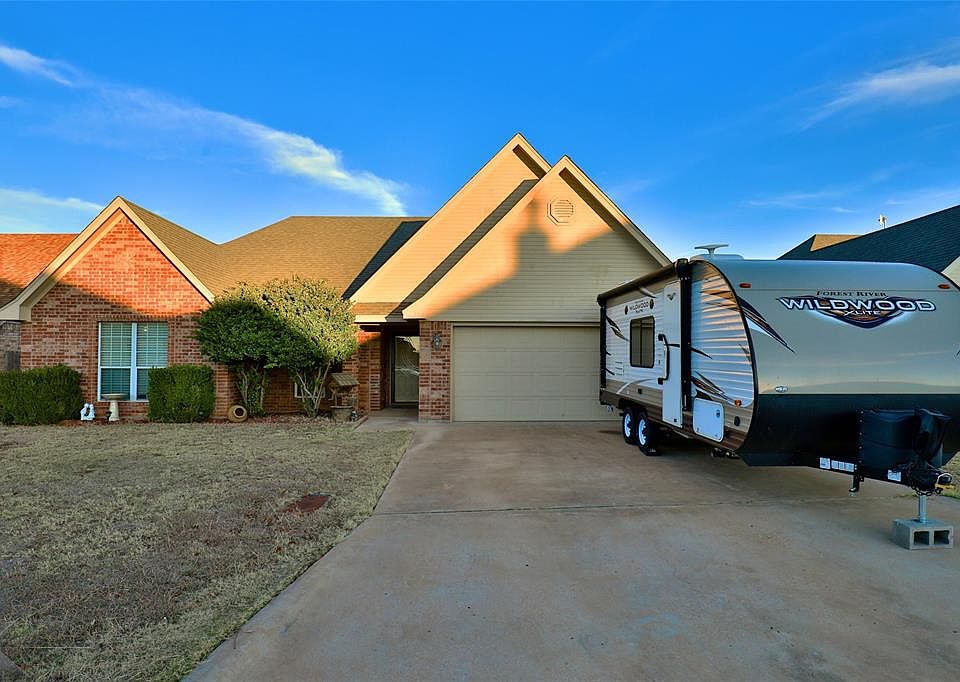 1st image of 7917 Tuscany Dr