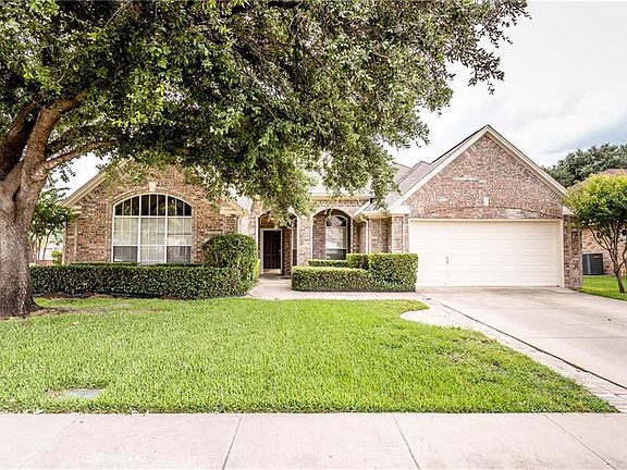 3rd image of 101 Ponciana Dr