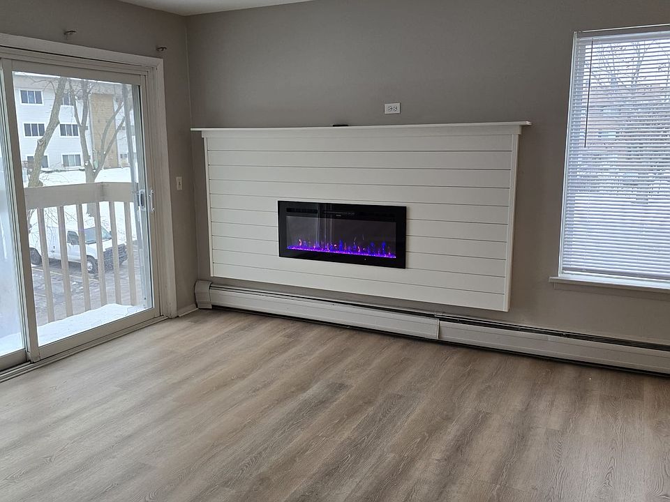 1st image of 2370 Discovery Dr Unit F