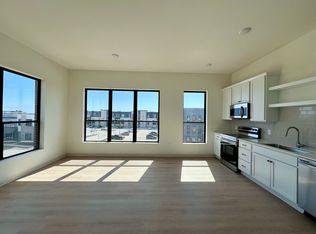 Roseann Lofts, Ankeny, IA 50023