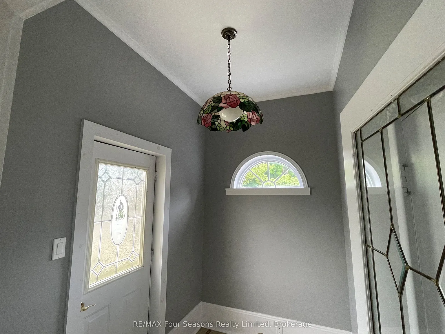 2 bed, $2,100 — Photo 4