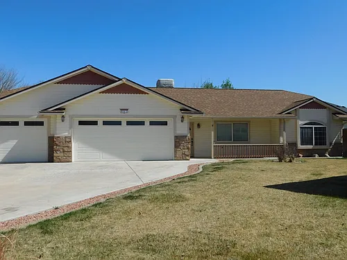 502 Garnet Dr Photo 1