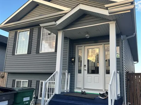 415 Coad MANOR, Saskatoon, SK S7R 0C6