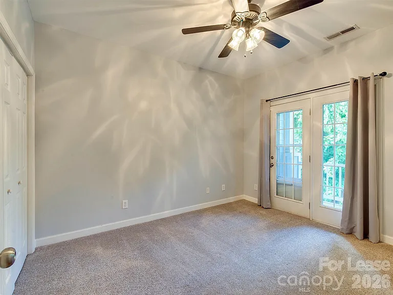 1571 Pecan Ave — Photo 26