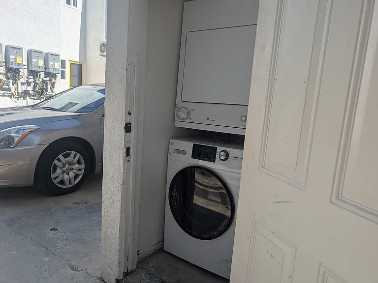 1125 Lodi Pl #3/4 — Photo 6