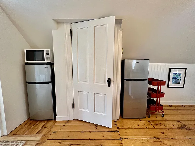 553 Shore Rd #3 — Photo 26